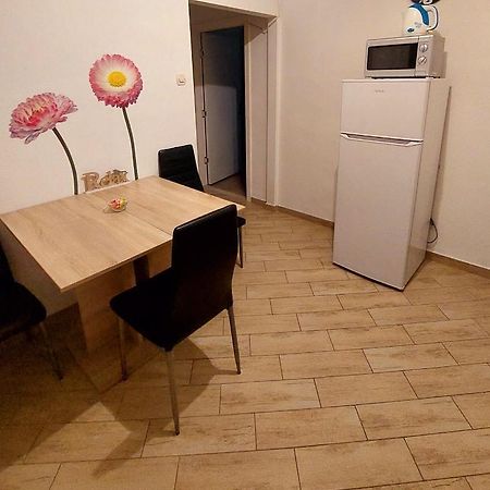 Апартаменти Studio Apartman Dolenac Загреб Екстер'єр фото